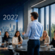 Formateur animant une session professionnelle en salle auprès d’un groupe de participants – formations Datacenter Cella Consilium 2027.